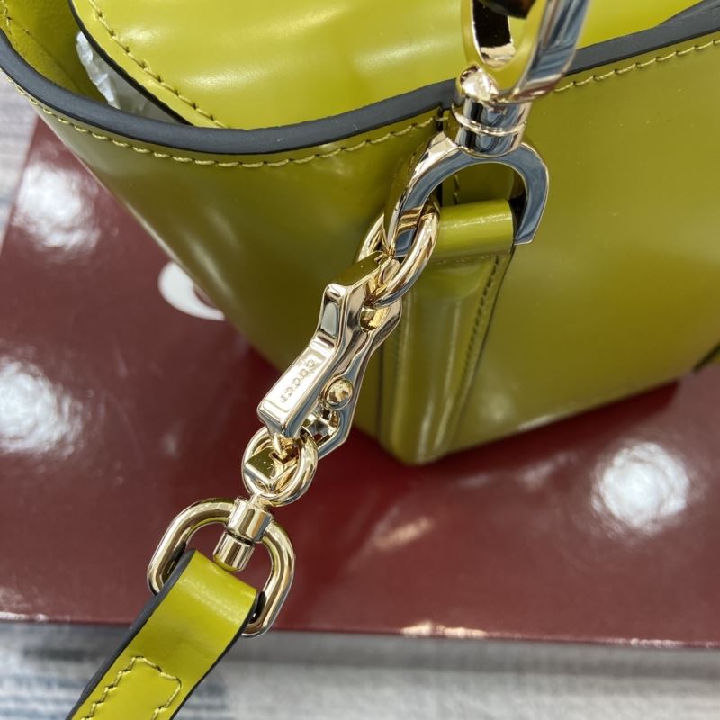 Gvc*1 tote bags